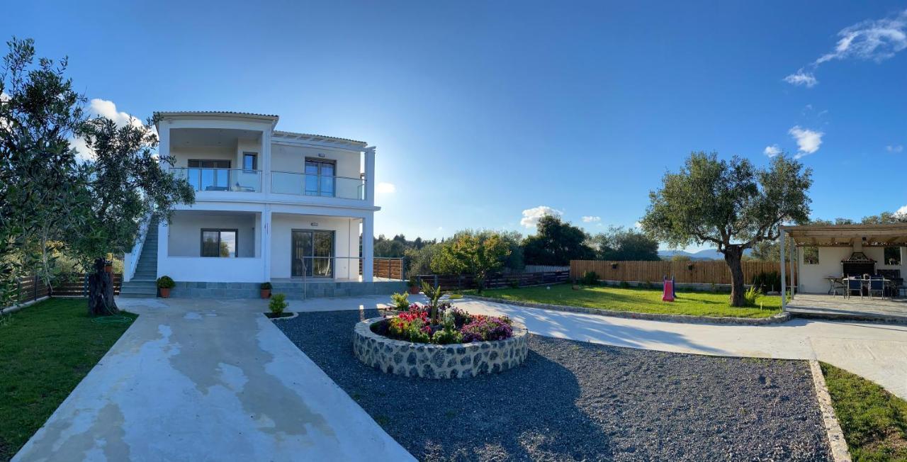 Villa Marianna'S House à Kouramaditika Extérieur photo
